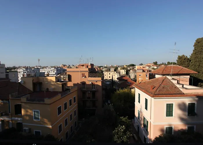 In Punta Di Piedi